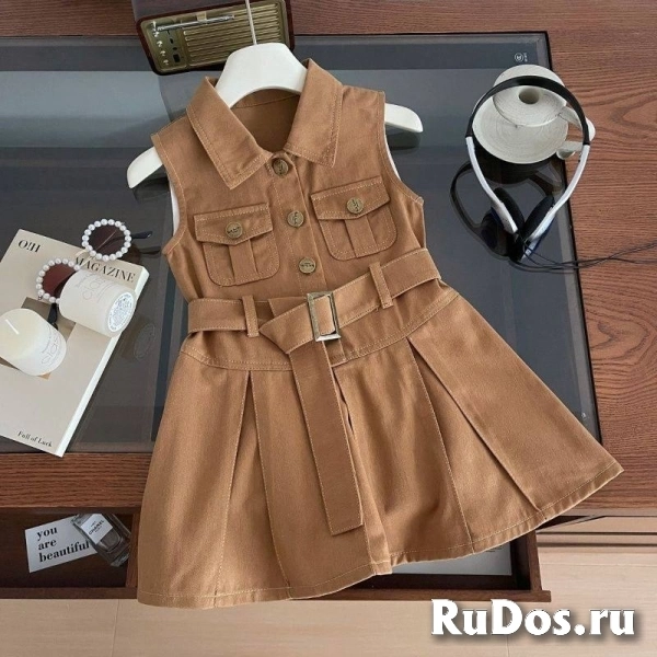 Платье с поясом изображение 5