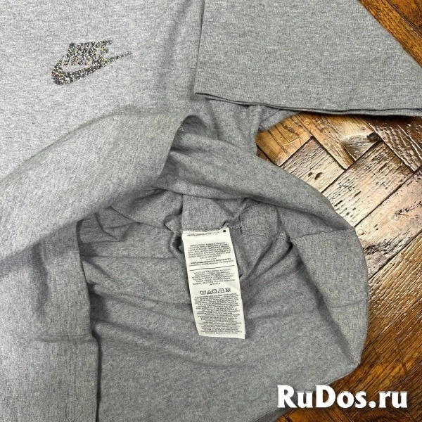 Футболка Nike изображение 3