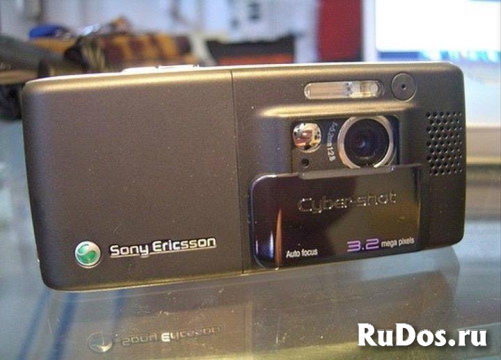 Новый Sony Ericsson K790i (оригинал,комплект) фотка
