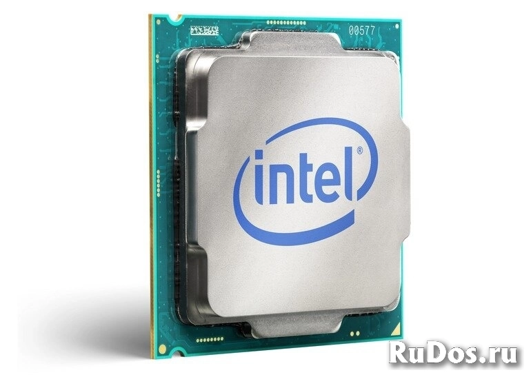Процессор Intel Xeon X3220 Kentsfield (2400MHz, LGA775, L2 8192Kb, 1066MHz) фото