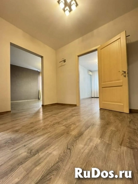 Продам 2 комнатную квартиру 80.1 м2 изображение 6