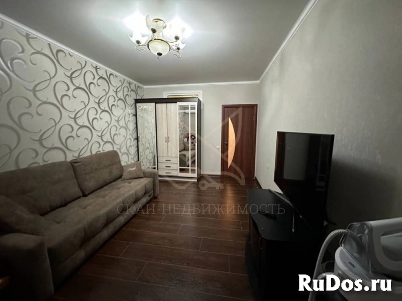 Продам 1 комнатную квартиру 64 м2 фото