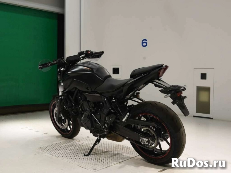 Мотоцикл naked bike Yamaha MT-07 рама RM33J нэйкед байк изображение 7