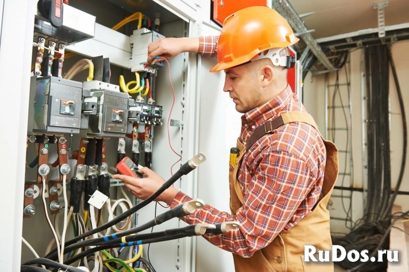 Электромонтажник фото