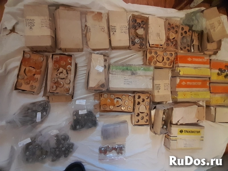 Транзисторы транзисторы все новые. изображение 7
