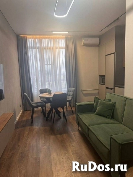 Продам 1 комнатную квартиру 47 м2 изображение 3