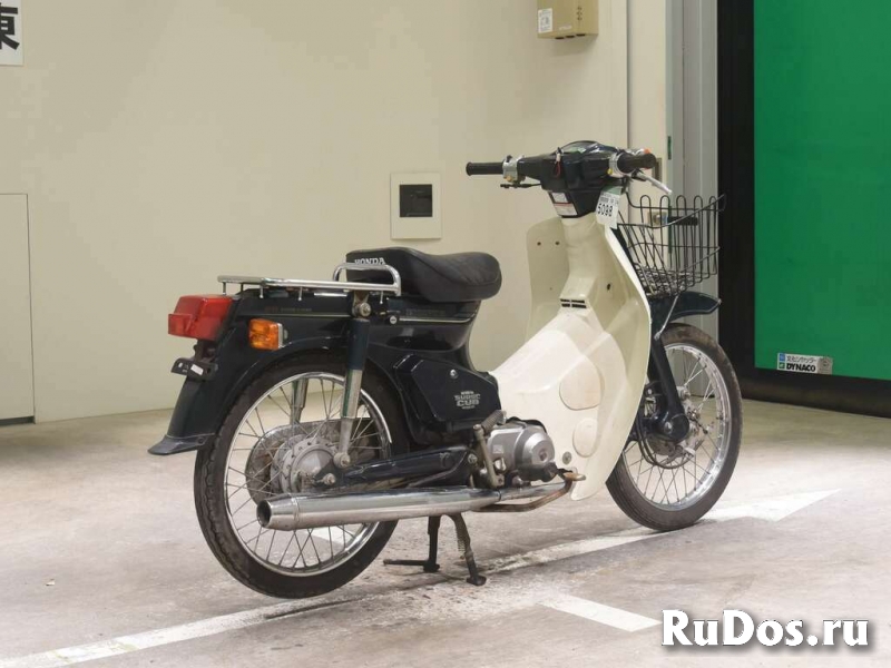 Мотоцикл дорожный Honda C50 Super Cub E рама C50 корзина изображение 4
