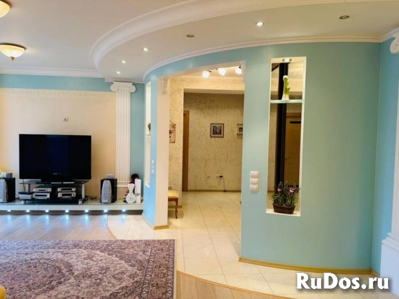 Продам 2 комнатную квартиру 79 м2 изображение 3