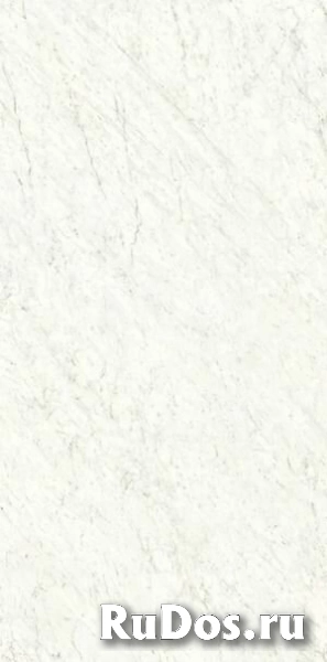 Керамогранит Ariostea Ultra Marmi Bianco Carrara Levigato Silk 6mm 150*75 фото