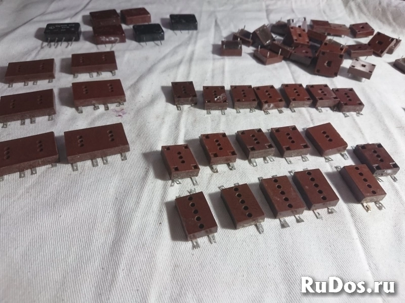 Тиристоры.  Оптроны.  Симисторы.  Диоды.  Стабилитроны.  Динисторы.  Варикап.. изображение 7