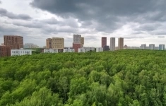 Продам 4 комнатную квартиру 140 м2 картинка из объявления