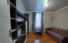 Продам 2 комнатную квартиру 40 м2 картинка из объявления