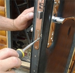 Ремонт стальных дверей в Красногорске Одинцово Истре картинка из объявления