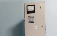 Установка конденсаторная УКМ 58-0,4-100-33,3 , год выпуска - 2006 в объявлении 2 фото Установка конденсаторная УКМ 58-0,4-100-33,3 , год выпуска - 2006 картинка из объявления