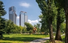 Продам коммерческую недвижимость 606 м2 картинка из объявления