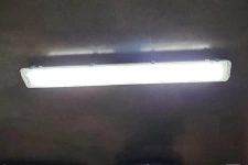 Светильник влагозащищенный 60Вт IP65 Айсберг - оптом по РФ картинка из объявления