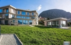 Продам коттедж 2150 м2 картинка из объявления