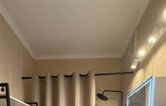 Продам 2 комнатную квартиру 63.7 м2 картинка из объявления