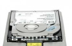 Жесткий диск HP StorageWorks EVA M6412A 1TB FATA Hard Disk Drive (AG691B, AG691A, 454414-001) картинка из объявления