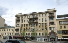 Продам коммерческую недвижимость 63 м2 картинка из объявления