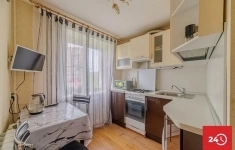 Продам 2 комнатную квартиру 44 м2 картинка из объявления
