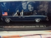 Lincoln Continental Limousine SS-100-X картинка из объявления
