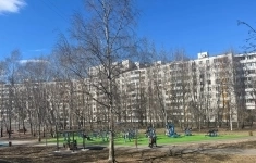 Продам 2 комнатную квартиру 44 м2 картинка из объявления