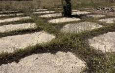 Железобетонные дорожные плиты б/у картинка из объявления