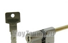Цилиндровый механизм EVVA 3KS (77)46/31 ключ/шток, никель картинка из объявления
