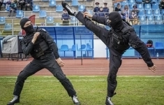 Полицейский-боец ОМОН картинка из объявления