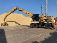 Перевалочник CAT 325, 2013 г. из Европы картинка из объявления