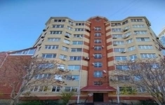 Продам 3 комнатную квартиру 133.5 м2 картинка из объявления