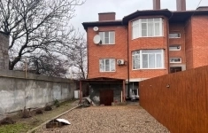 Продам коммерческую недвижимость 150 м2 картинка из объявления