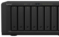 Сетевой накопитель (NAS) Synology DS1819+ картинка из объявления