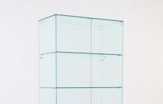 Витрина стеклянная quot;истраquot; №5 (с дверками, задняя стенка - стекло), Дуб Венге картинка из объявления