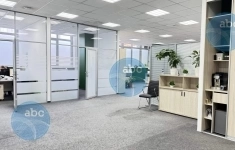 Продам коммерческую недвижимость 187 м2 картинка из объявления