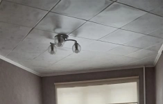Продам 2 комнатную квартиру 43 м2 картинка из объявления