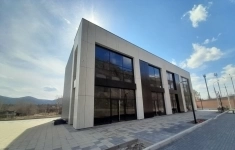 Сдам коммерческую недвижимость 300 м2 картинка из объявления