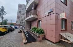 Продам коммерческую недвижимость 164 м2 картинка из объявления