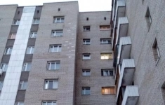 Продам 2 комнатную квартиру 34 м2 картинка из объявления