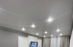 Продам 3 комнатную квартиру 50 м2 картинка из объявления