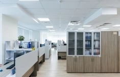 Продам коммерческую недвижимость 447 м2 картинка из объявления