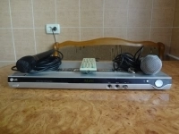 DVD плеер LG DGK 778 с караоке