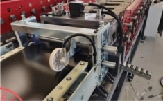 Линия для производства фальцевой кровли с изгибом карниза и замком шва картинка из объявления