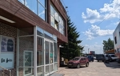 Продам коммерческую недвижимость 434 м2 картинка из объявления