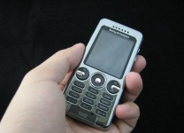 Новый Sony Ericsson S302 Grey (оригинал,комплект) картинка из объявления