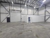 Продажа готового производственного комплекса 1620 м2 на земельном участке 40,8 соток картинка из объявления