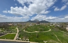 Продам 2 комнатную квартиру 72 м2 картинка из объявления