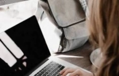 Помощник менеджера в HR отдел картинка из объявления