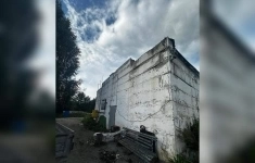 Продам коммерческую недвижимость 453 м2 картинка из объявления